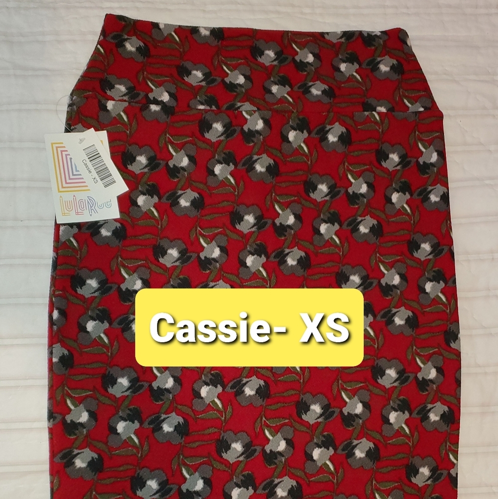 Lularoe Cassie XS